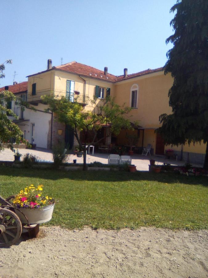 B & B Abbadia Monesiglio Exterior foto